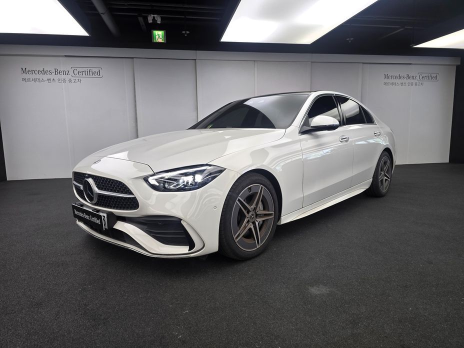 Mercedes-Benz C-Class 2026