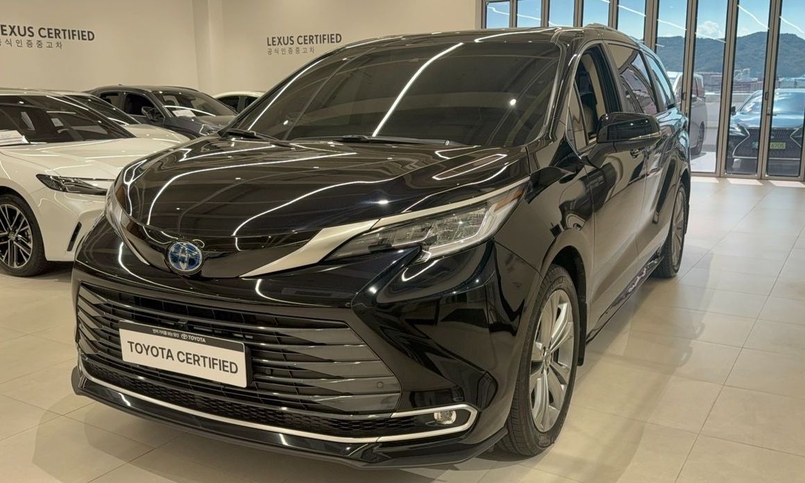 Toyota Sienna 2025