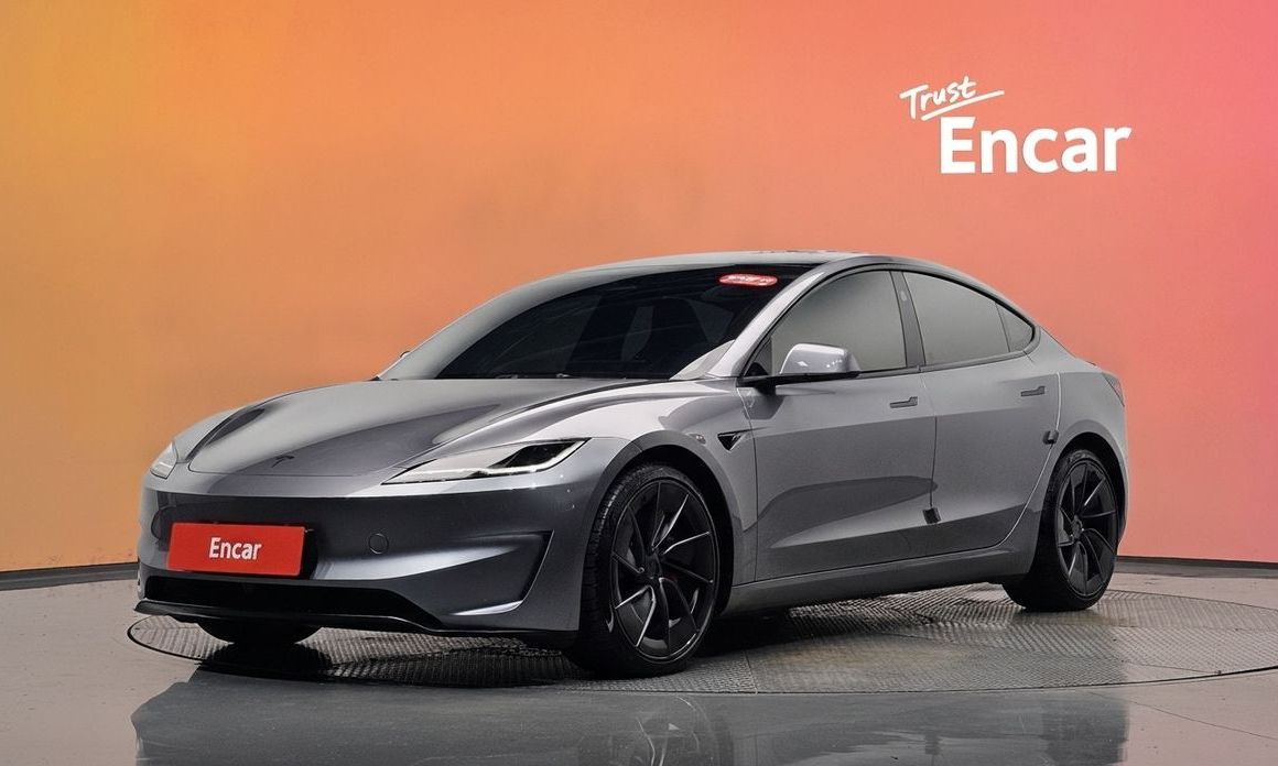 Tesla Model 3 2026