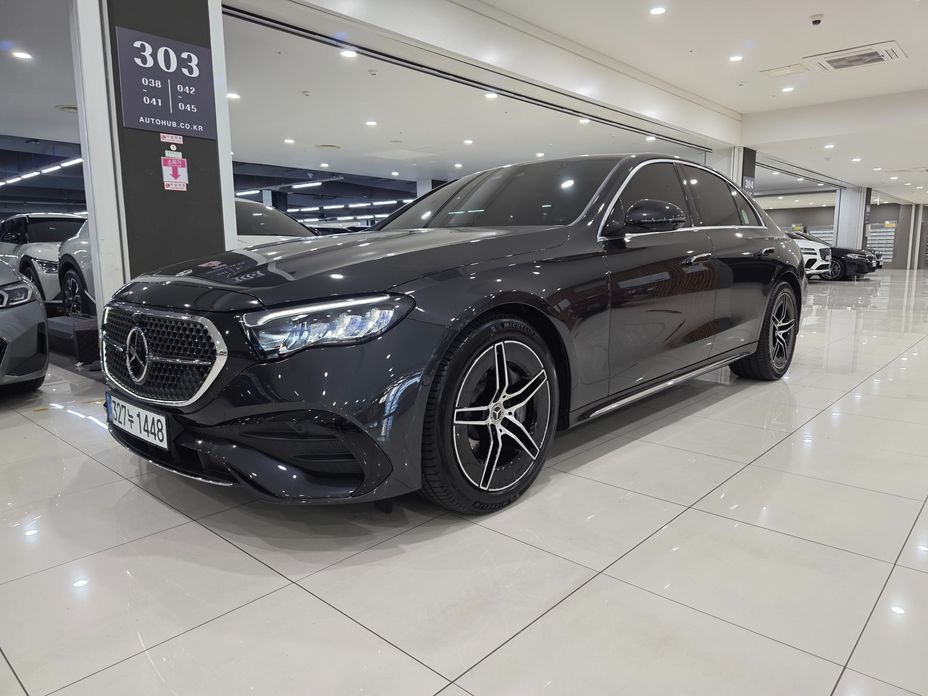 Mercedes-Benz E-Class 2026