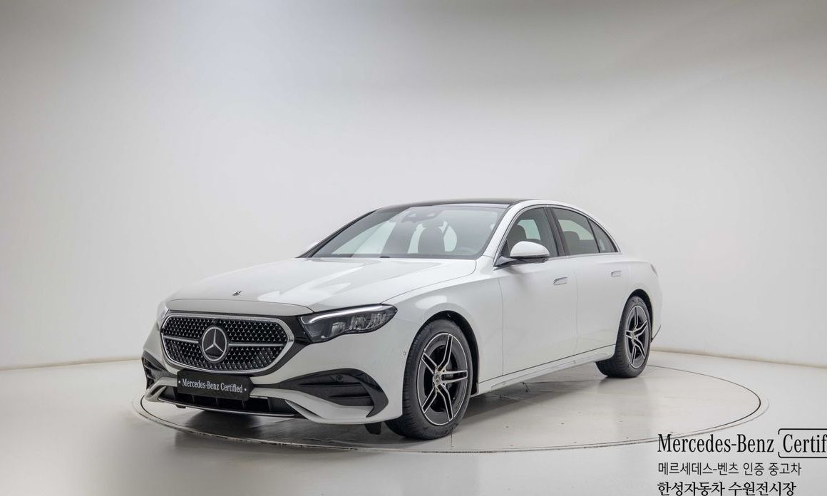 Mercedes-Benz E-Class 2026