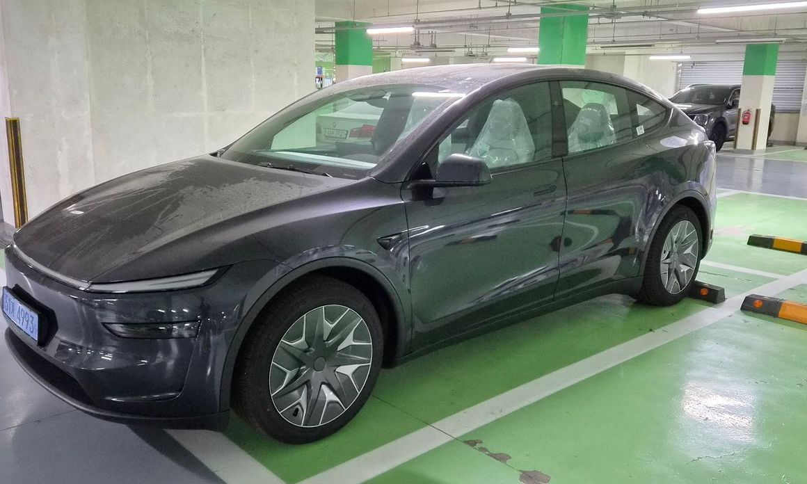 Tesla Model Y 2026