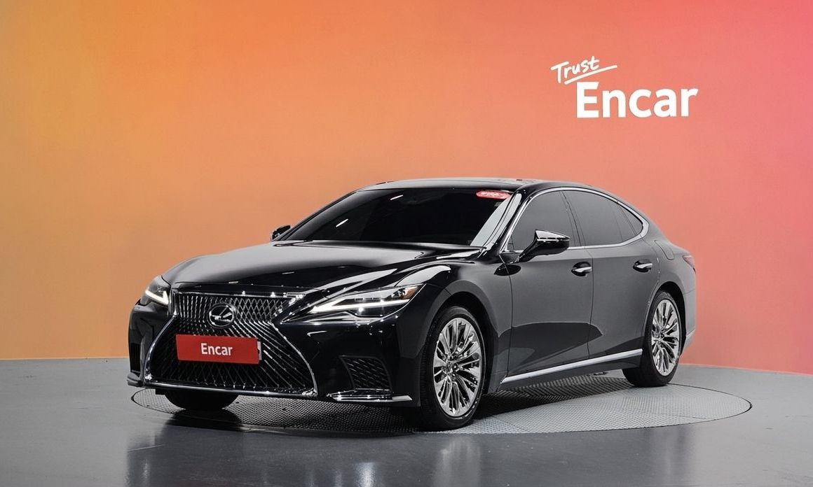 Lexus LS 2023