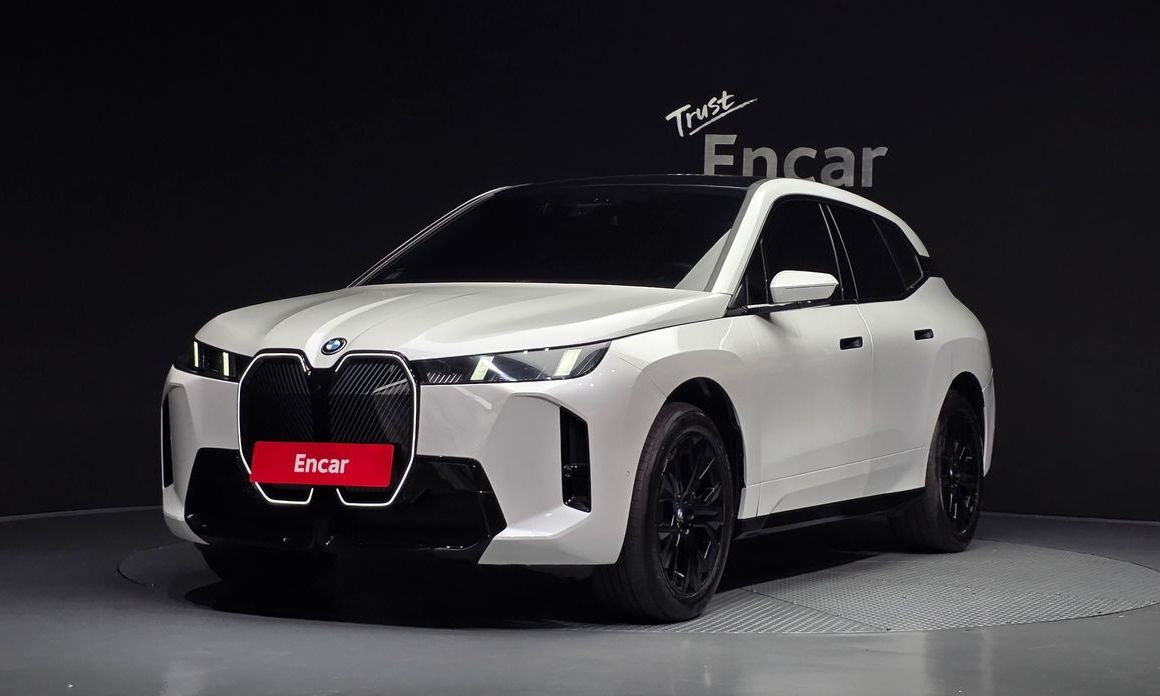 BMW iX 2026