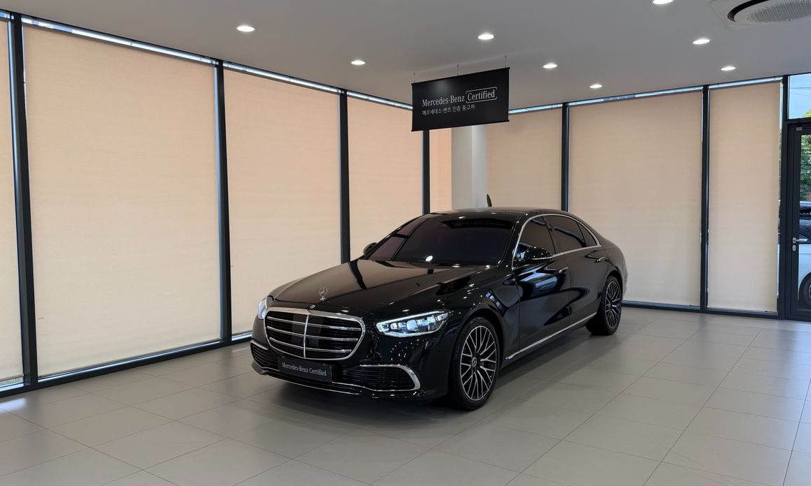 Mercedes-Benz S-Class 2026