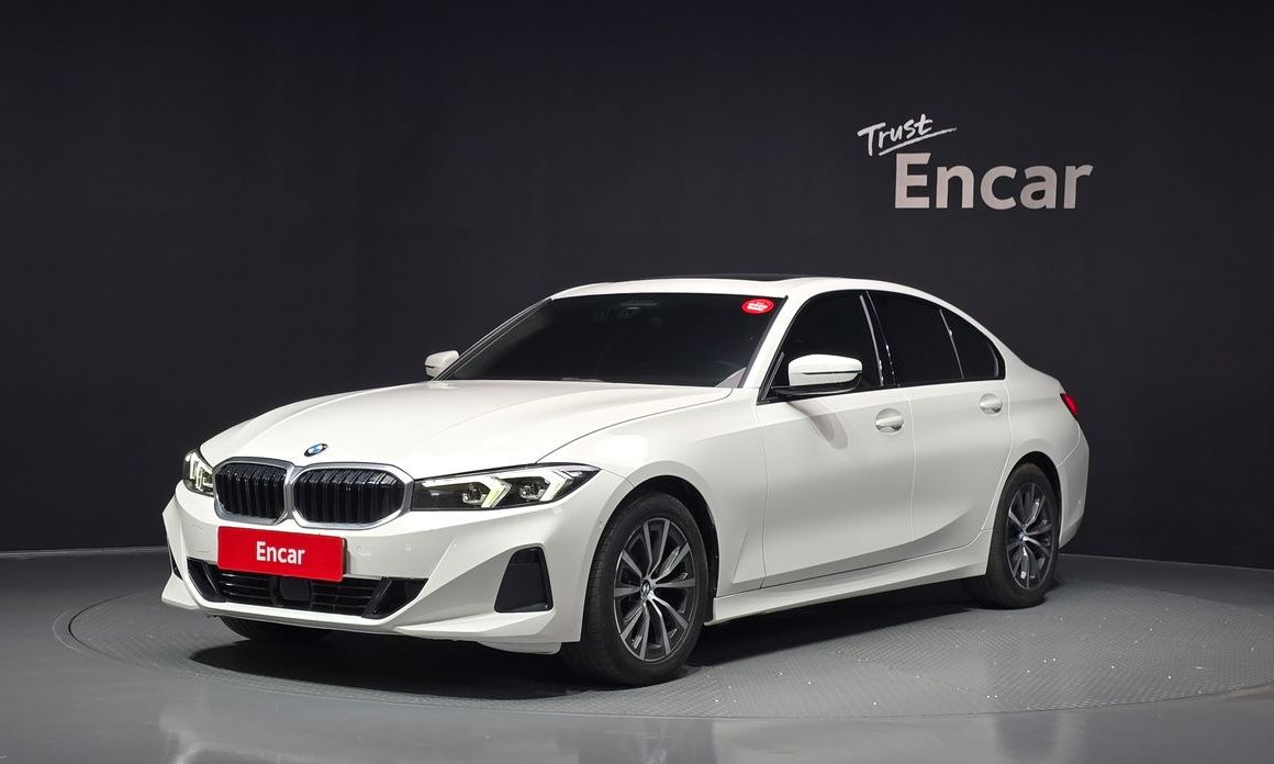 BMW 3-Series 2023