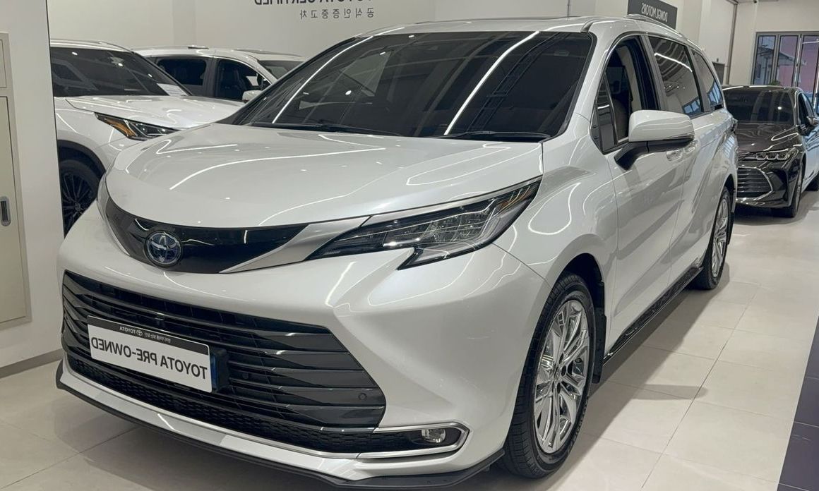 Toyota Sienna 2023