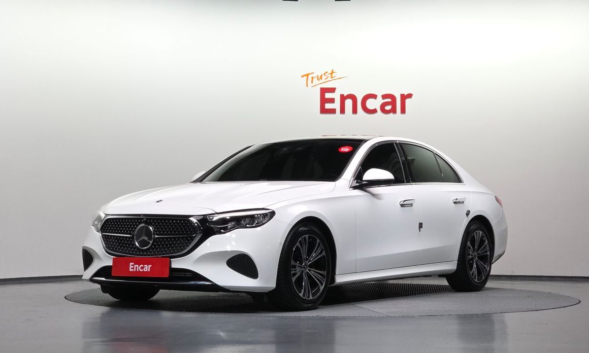 Mercedes-Benz E-Class 2025