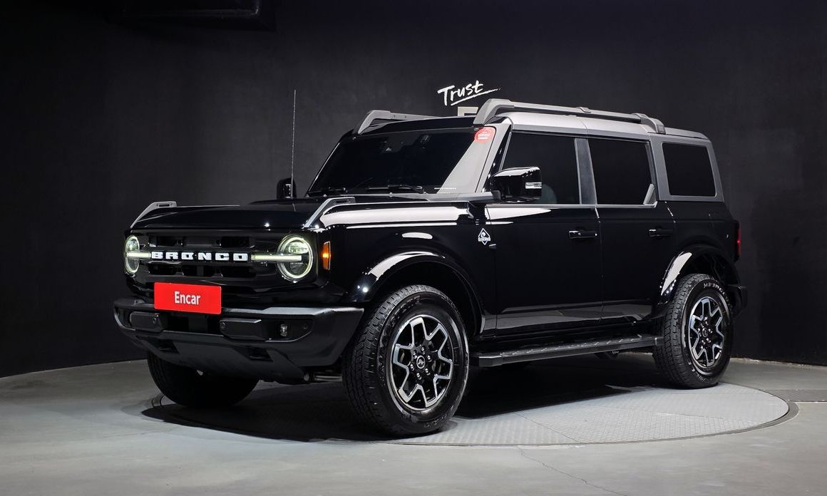 Ford Bronco 2023