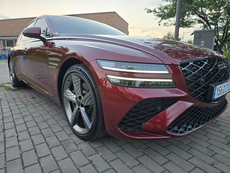 Genesis G80 2025
