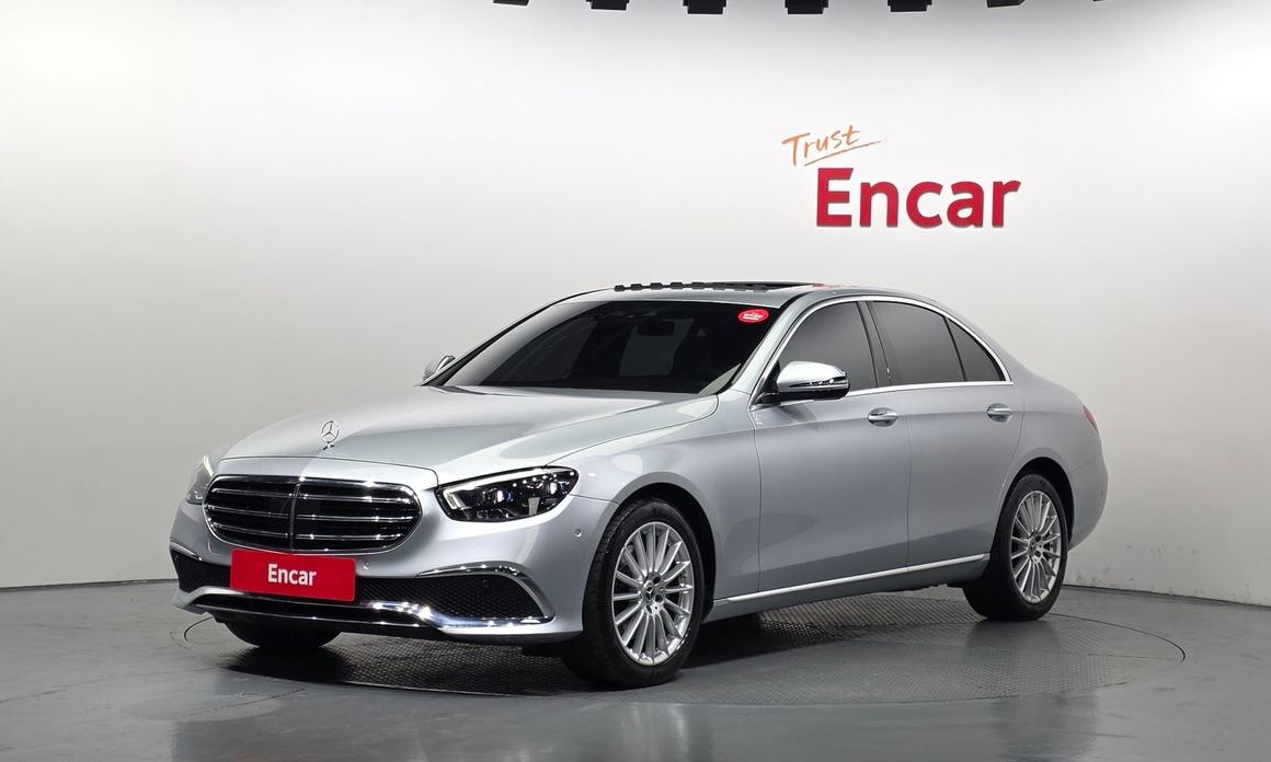 Mercedes-Benz E-Class 2021