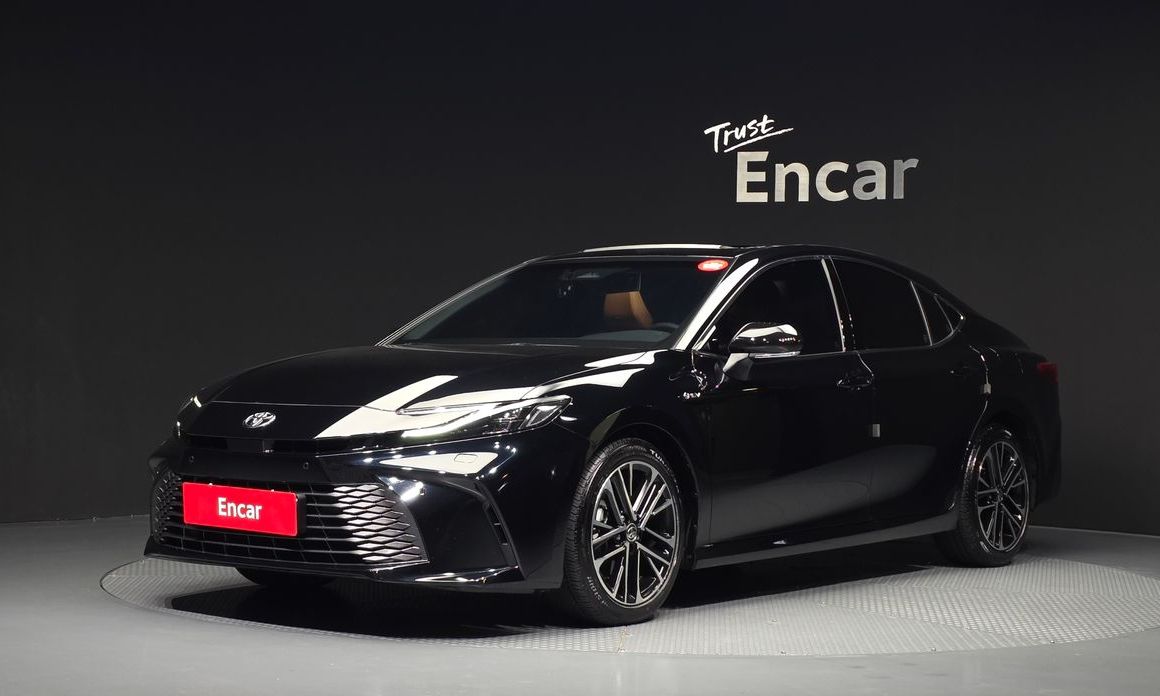 Toyota Camry 2025