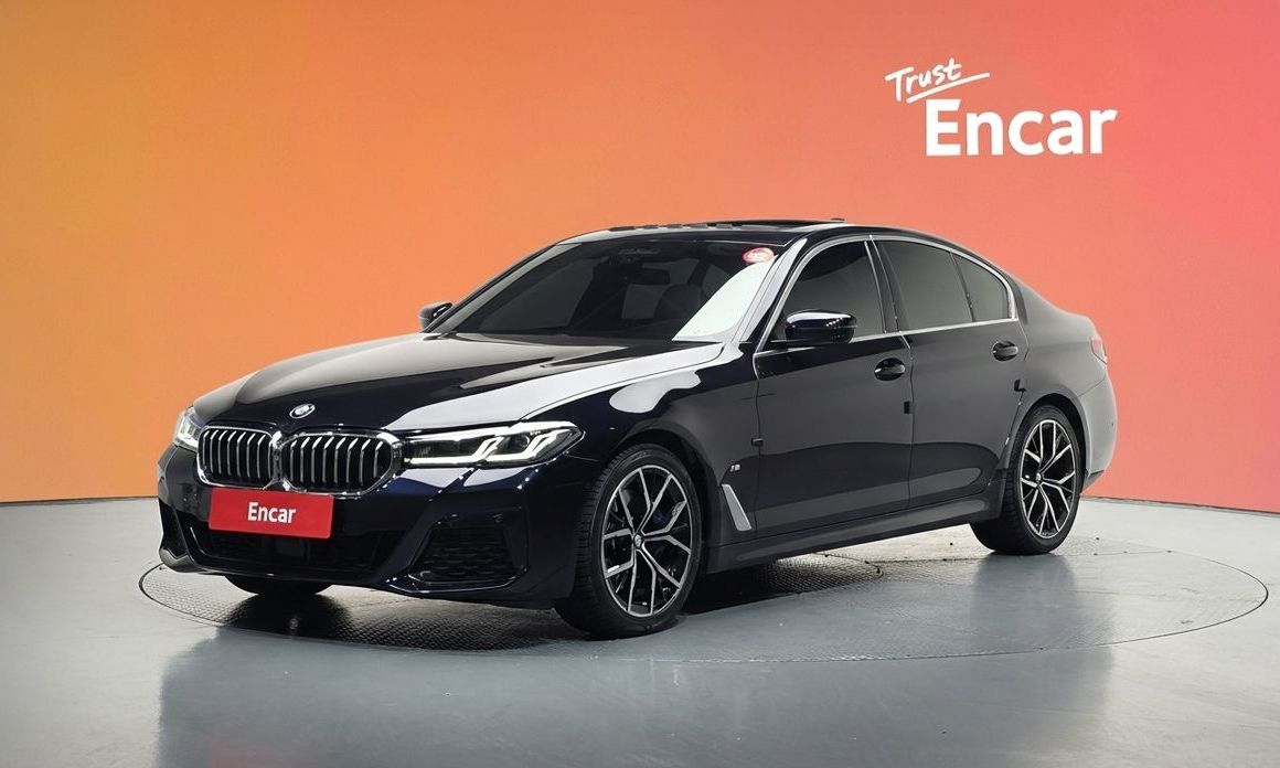 BMW 5-Series 2023