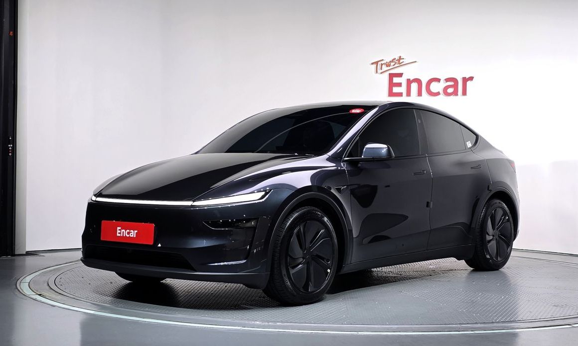 Tesla Model Y 2026