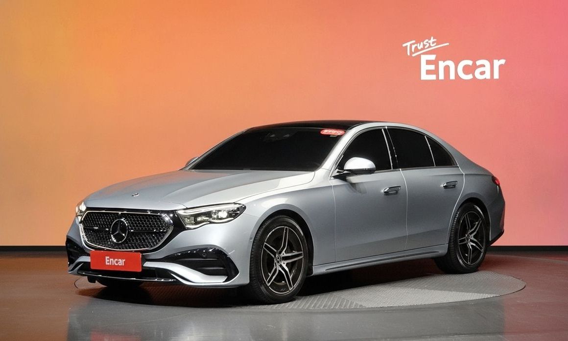 Mercedes-Benz E-Class 2024