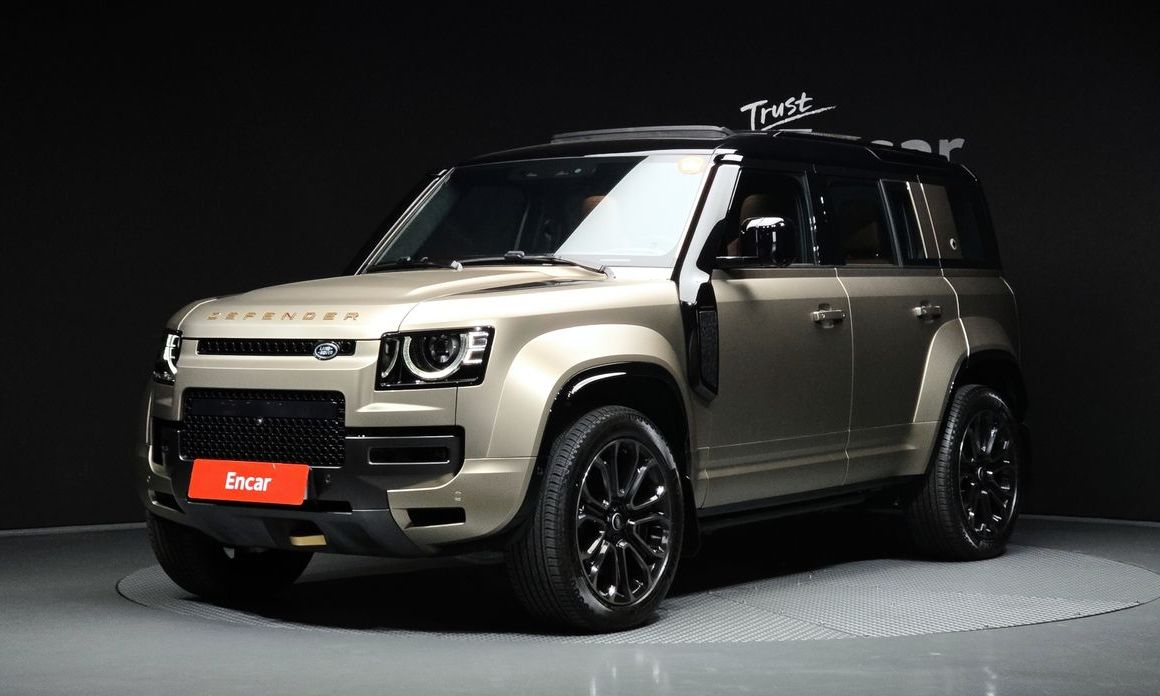 Land Rover Defender 2025
