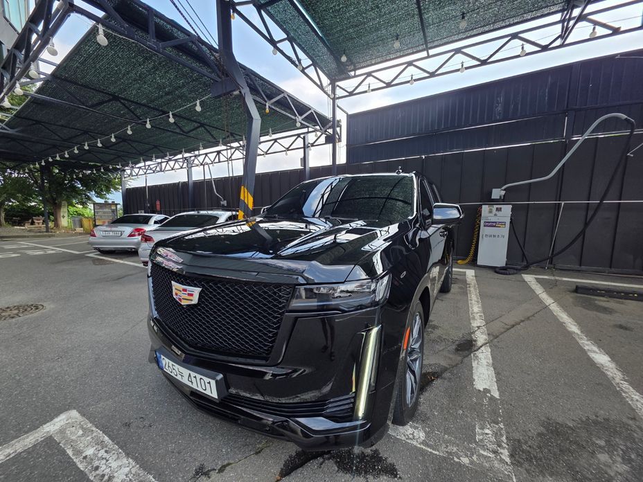 Cadillac Escalade 2023