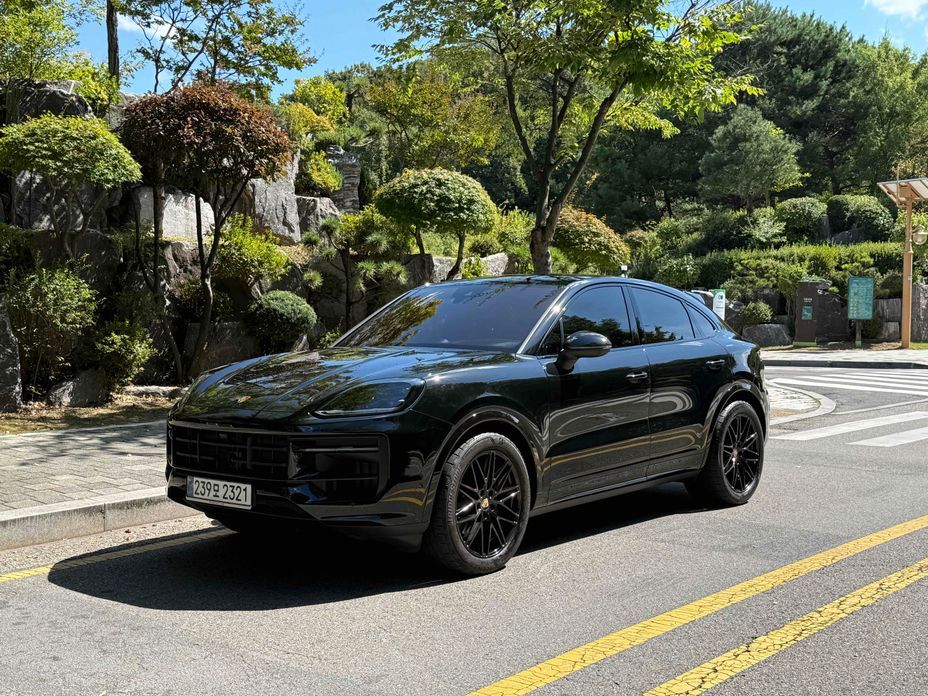 Porsche Cayenne 2025
