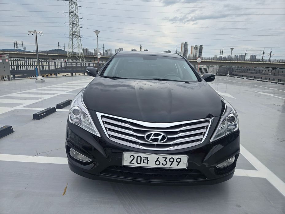 Hyundai Grandeur 2011