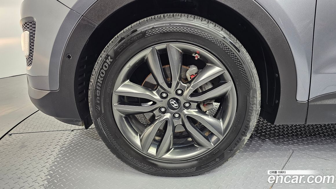 Hyundai Santafe 2015