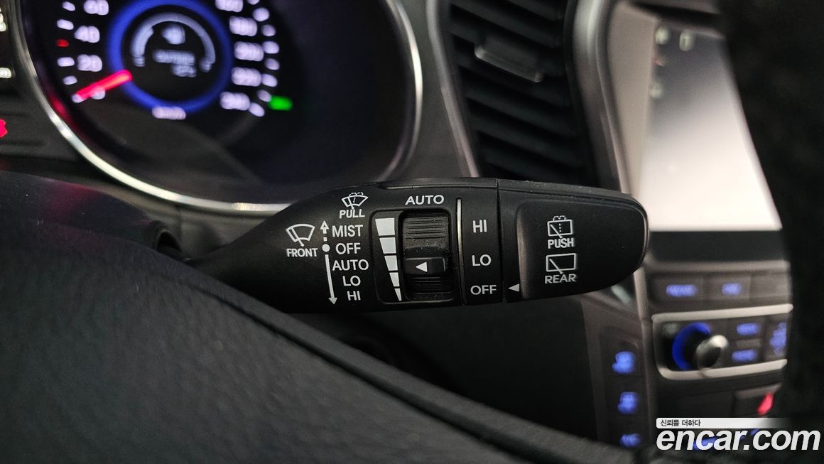 Hyundai Santafe 2015