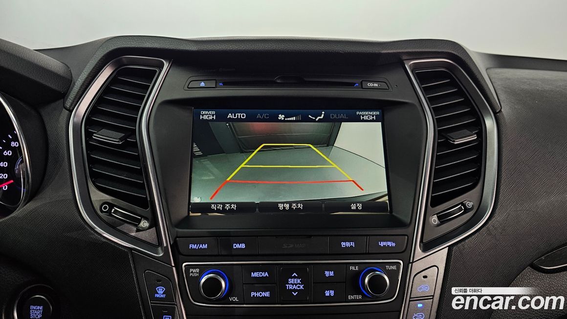 Hyundai Santafe 2015