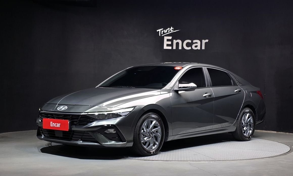 Hyundai AVANTE 2025