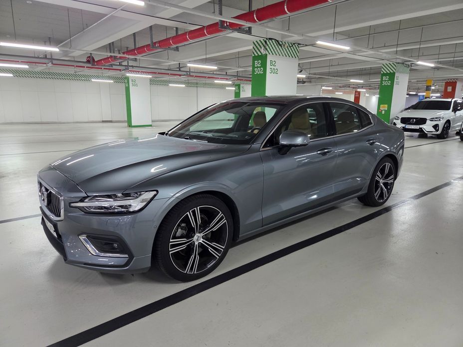 Volvo S60 2020