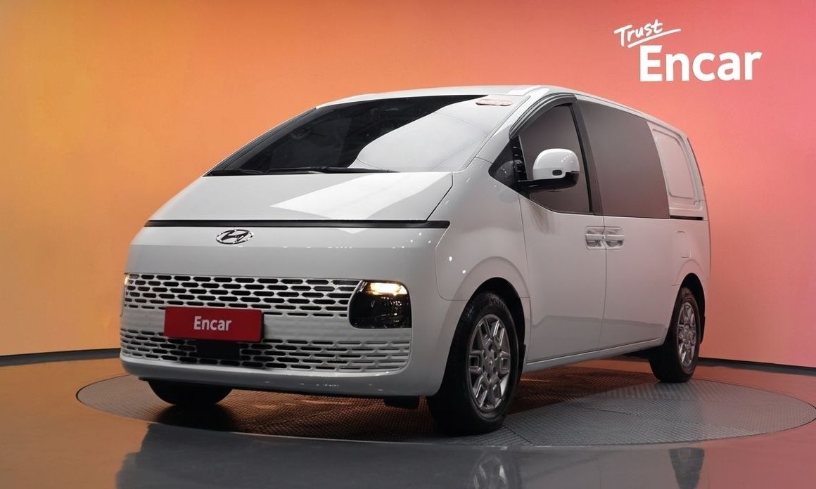 Hyundai Staria 2022
