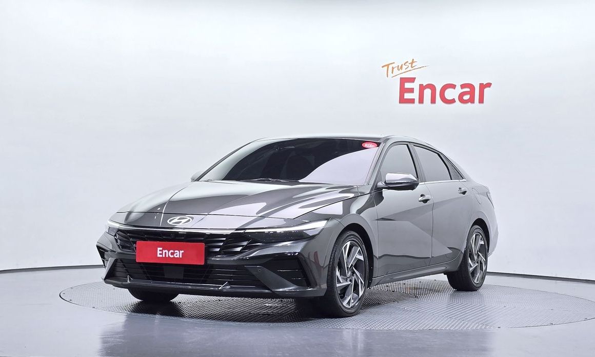 Hyundai AVANTE 2024