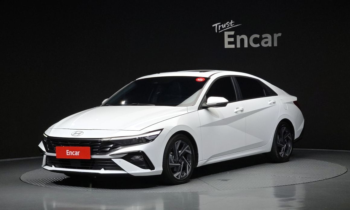 Hyundai AVANTE 2025