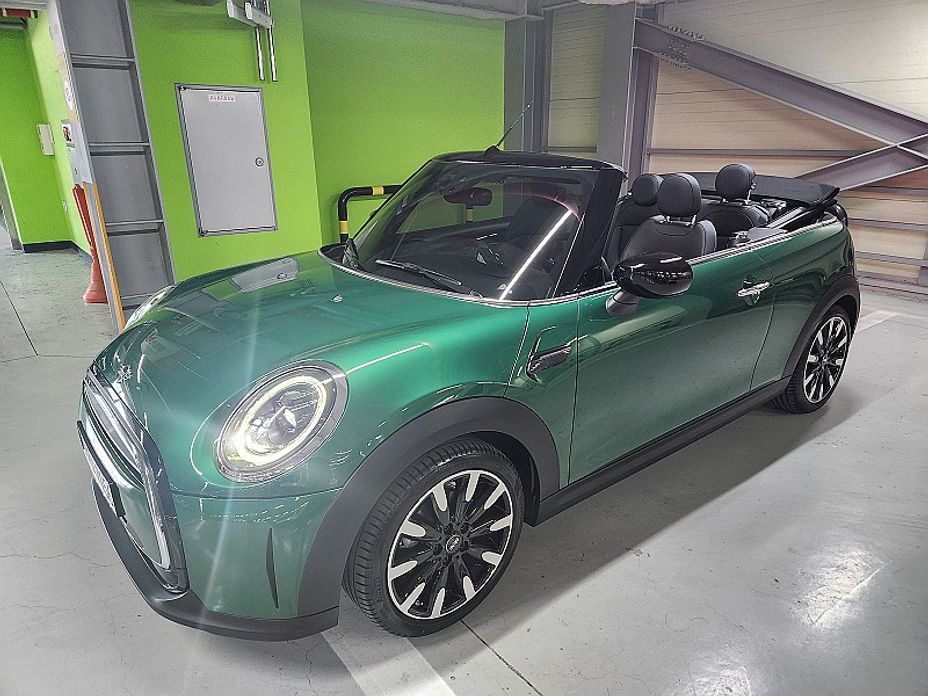Mini Cooper Convertible 2022