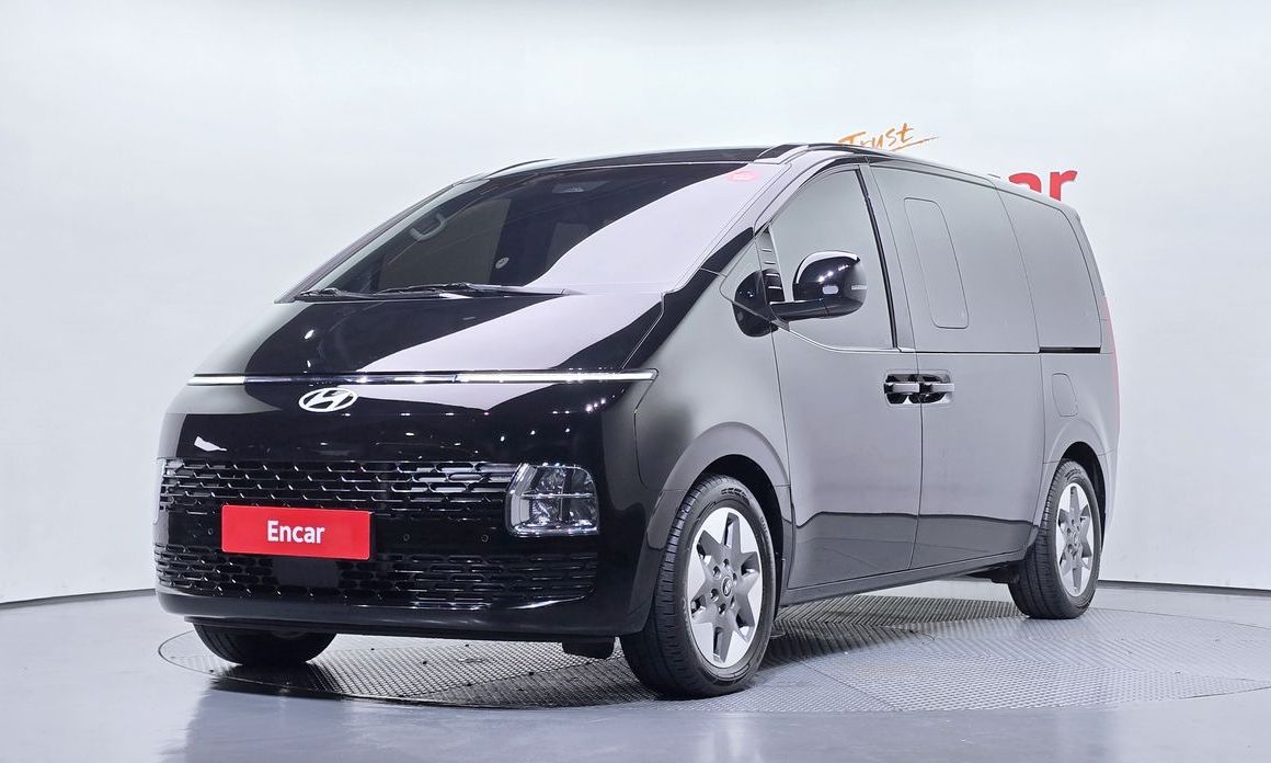 Hyundai Staria 2025