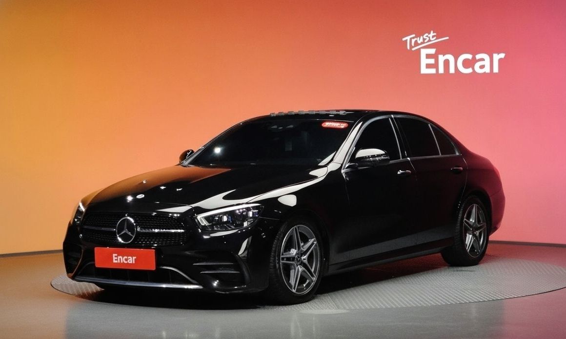 Mercedes-Benz E-Class 2023