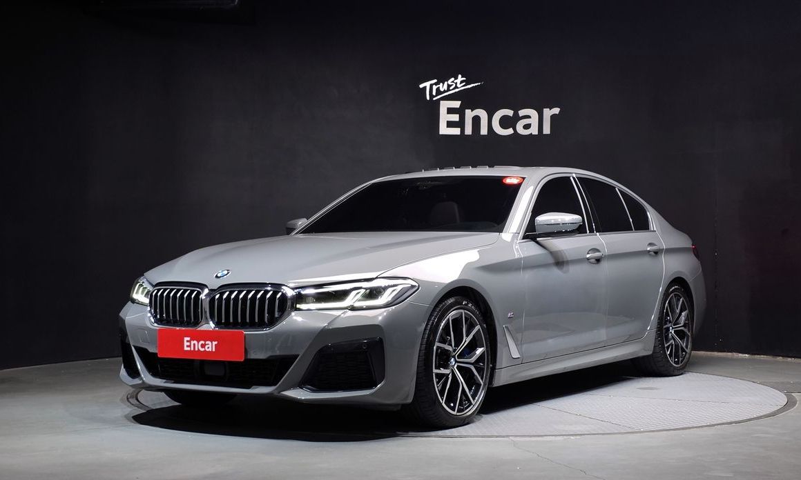 BMW 5-Series 2022