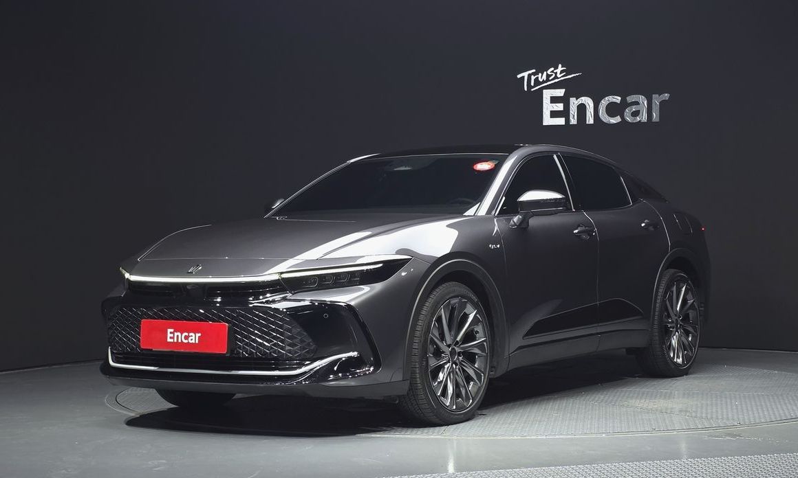Toyota Crown 2024