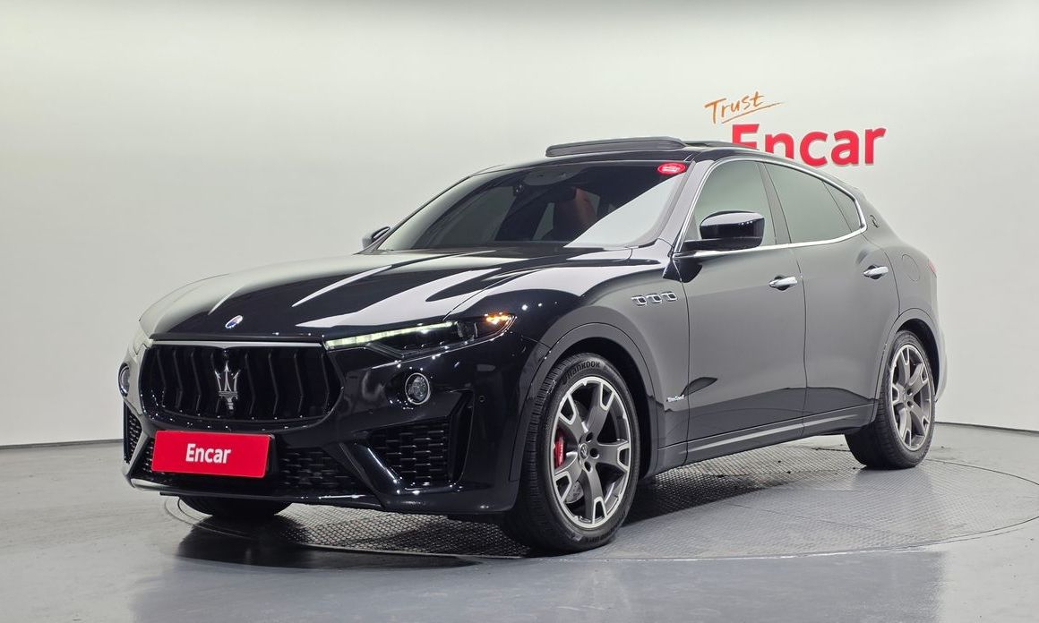 Maserati Levante 2021