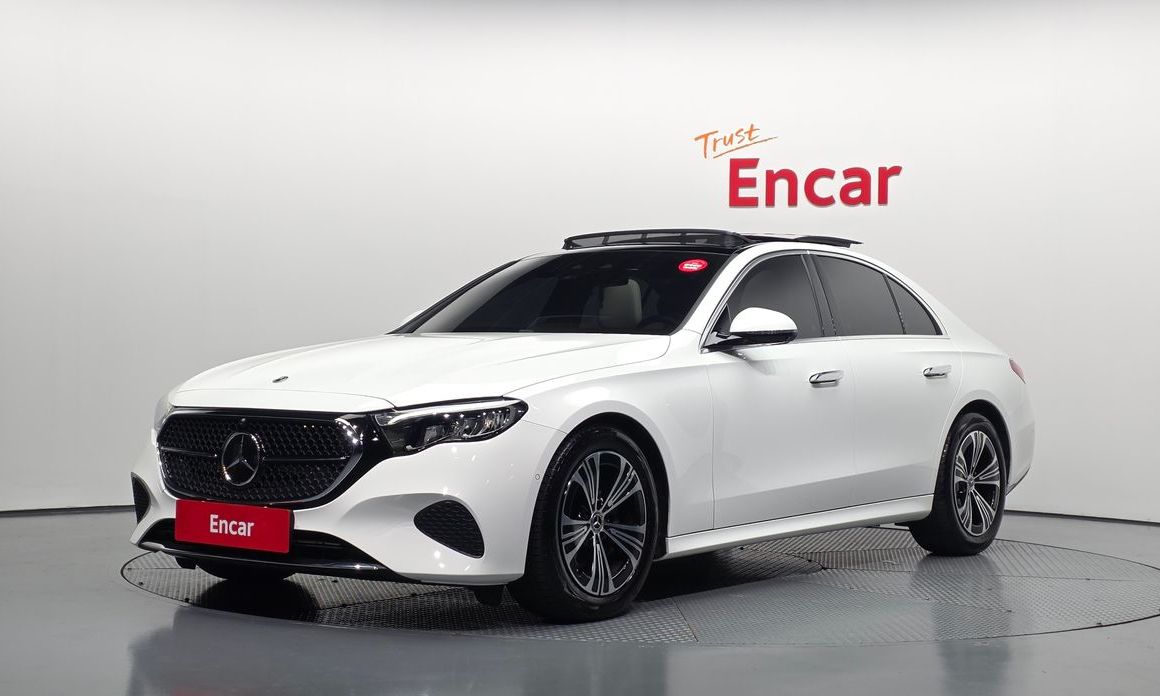 Mercedes-Benz E-Class 2025