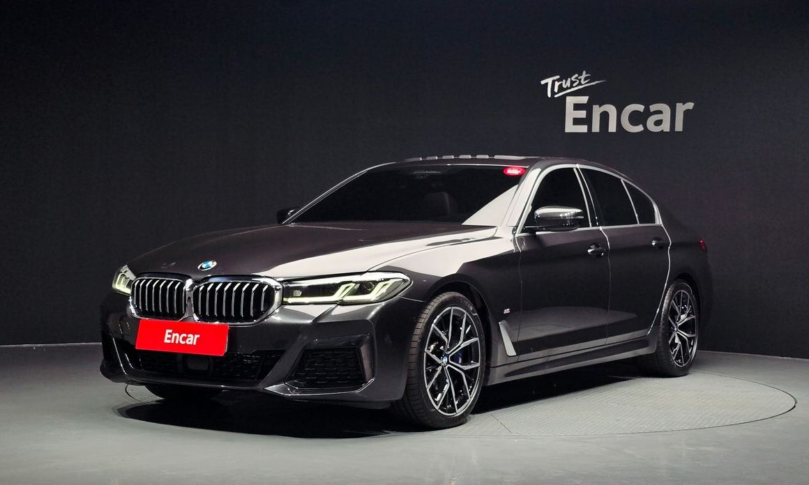 BMW 5-Series 2022