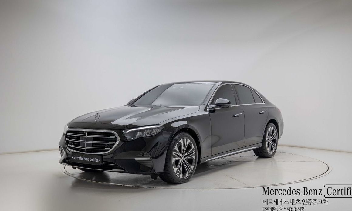 Mercedes-Benz E-Class 2026