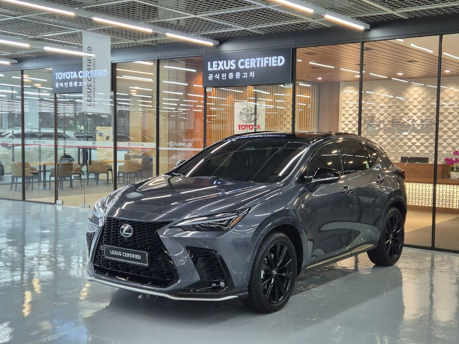 Lexus NX 2025