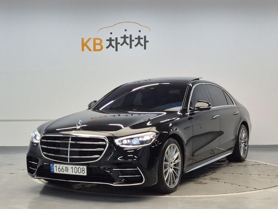 Mercedes-Benz S-Class 2021