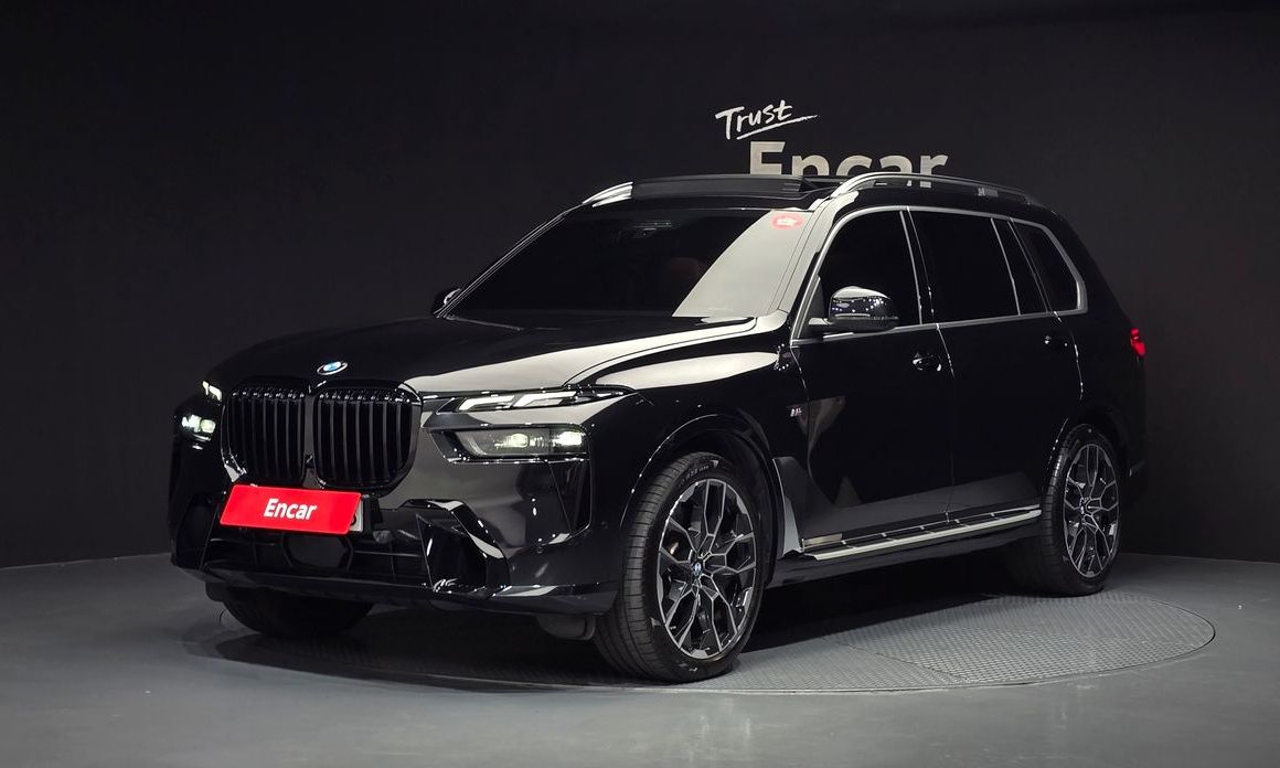 BMW X7 2025