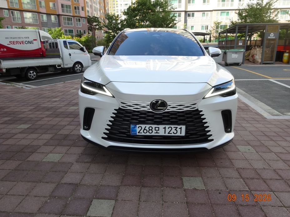 Lexus RX 2025