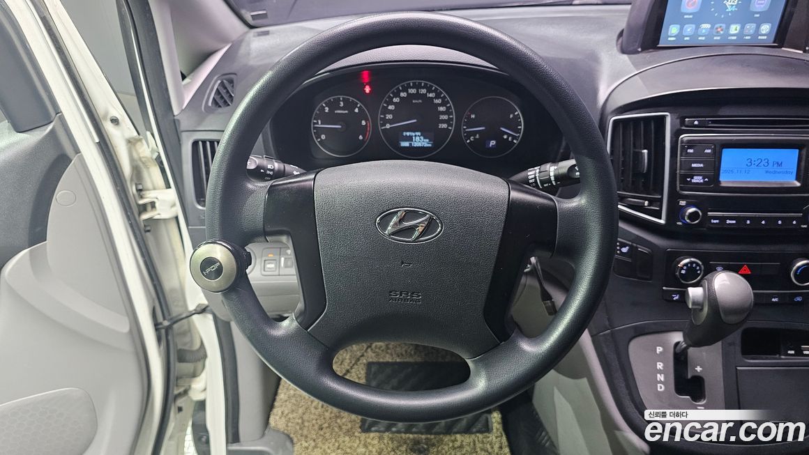 Hyundai Starex 2018