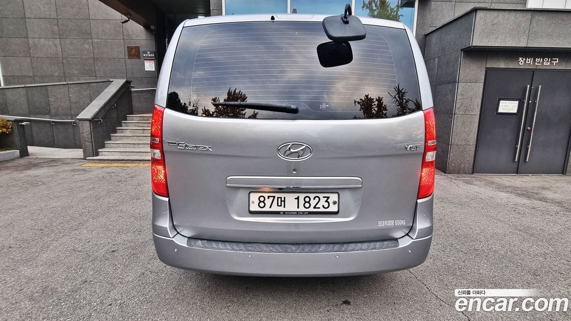 Hyundai Starex 2019