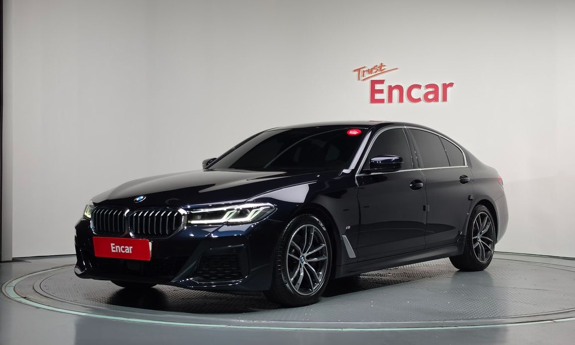 BMW 5-Series 2023