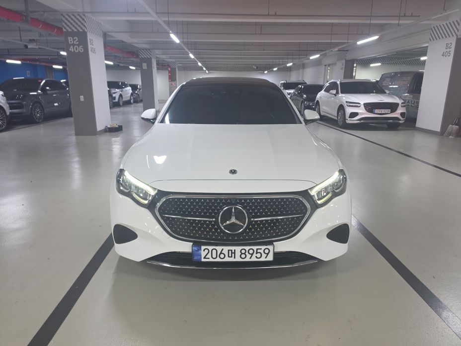 Mercedes-Benz E-Class 2025