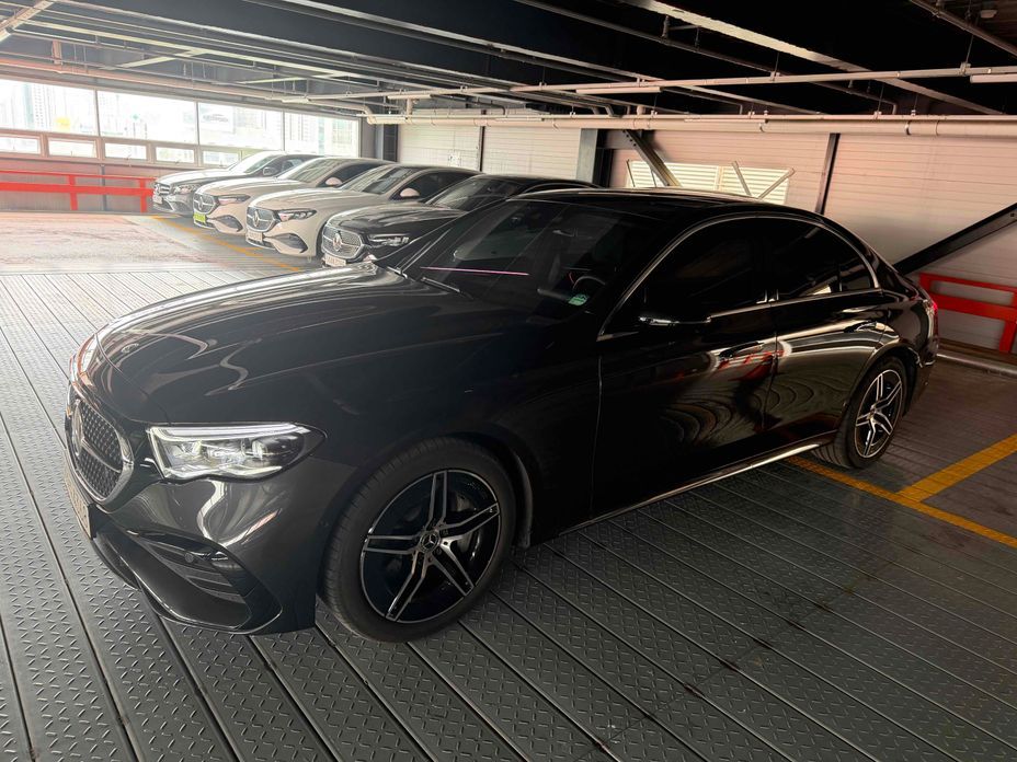 Mercedes-Benz E-Class 2025