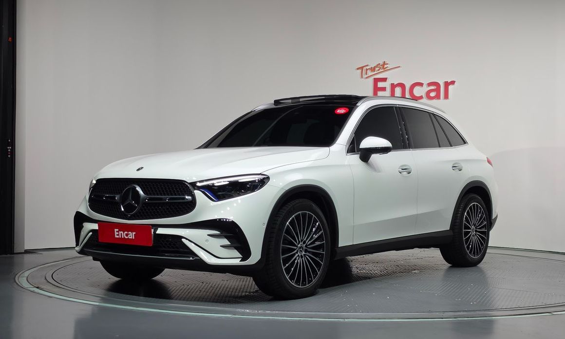 Mercedes-Benz GLC-Class 2026